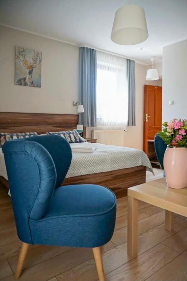 Hotel Victoria Олкуш Екстериор снимка